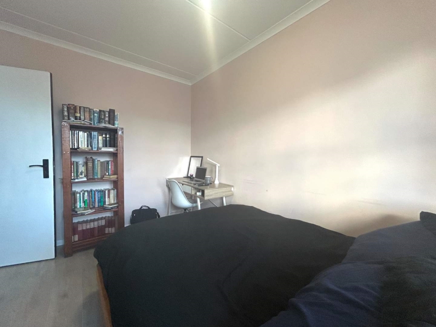 2 Bedroom Property for Sale in Capricorn Western Cape